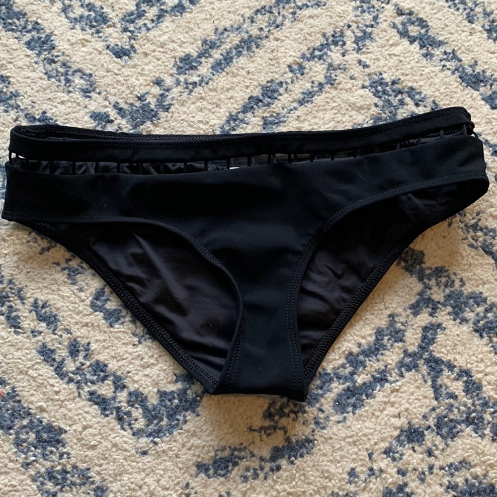 Zimmermann Bellitude Ladder cutout bottoms
